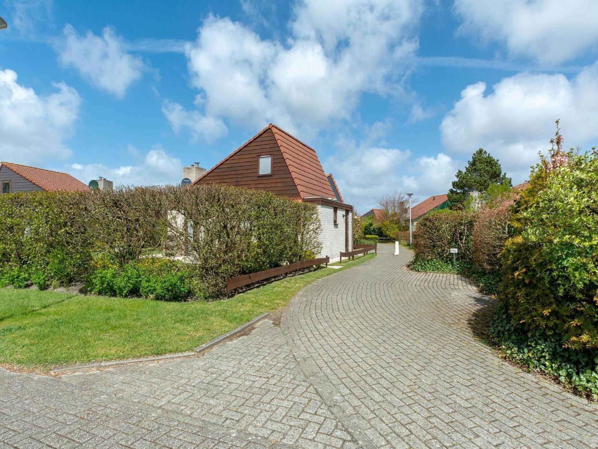 An Apartment That Is Attractively Furnished Julianadorp Eksteriør bilde