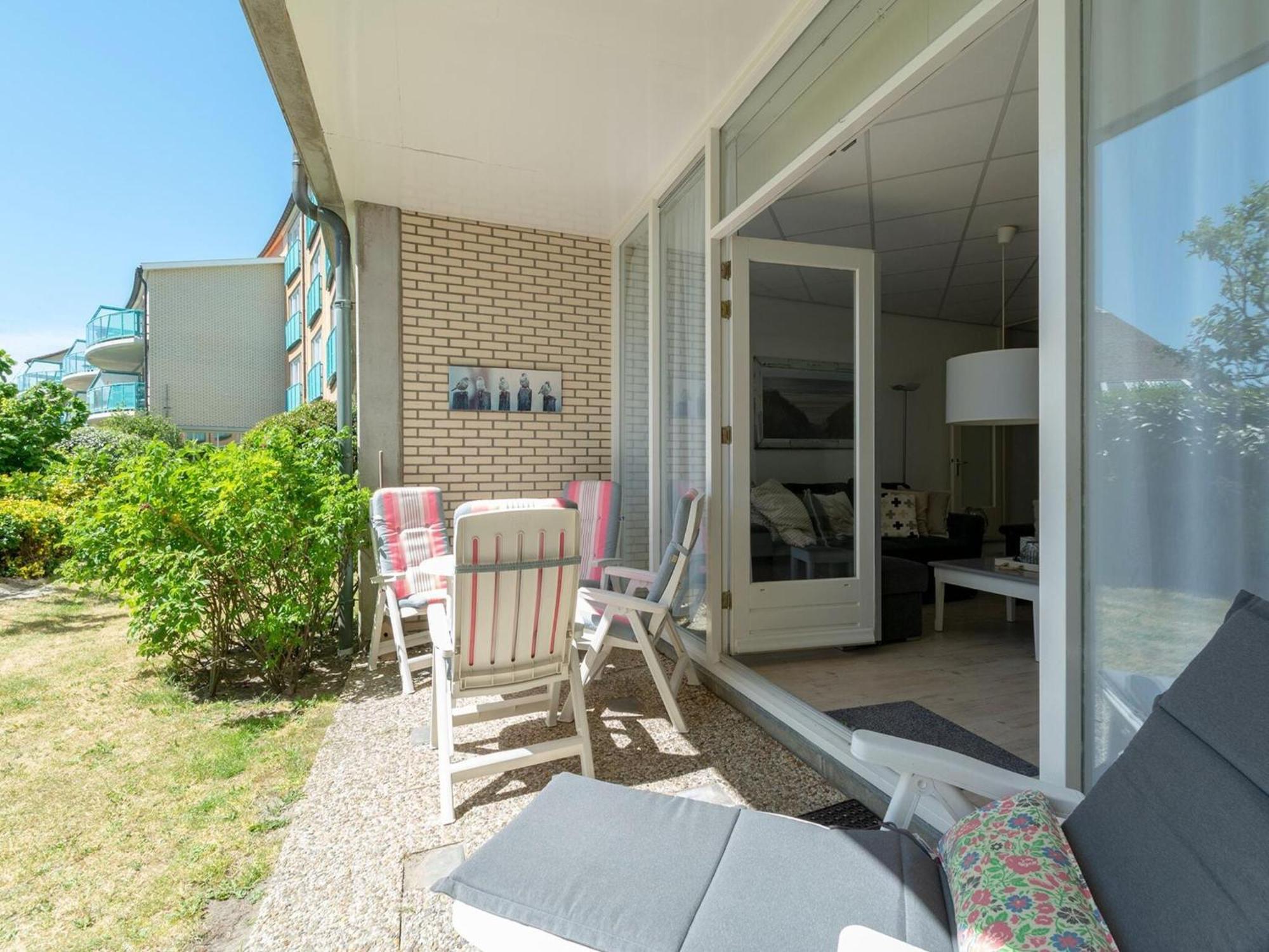 An Apartment That Is Attractively Furnished Julianadorp Eksteriør bilde