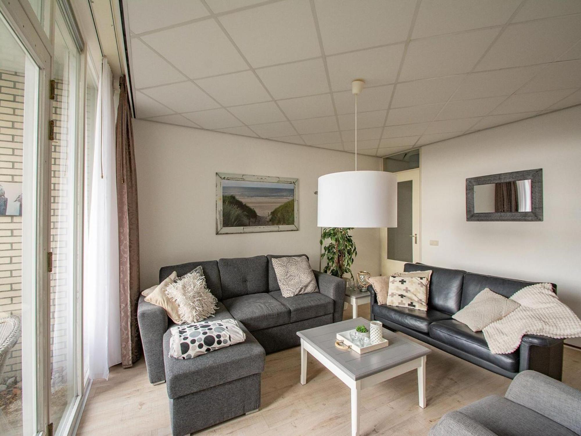 An Apartment That Is Attractively Furnished Julianadorp Eksteriør bilde