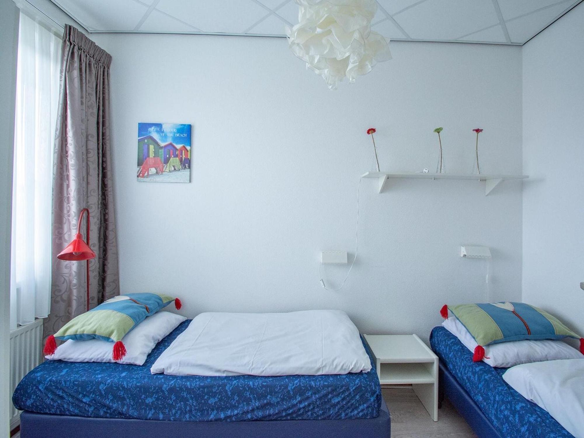 An Apartment That Is Attractively Furnished Julianadorp Eksteriør bilde