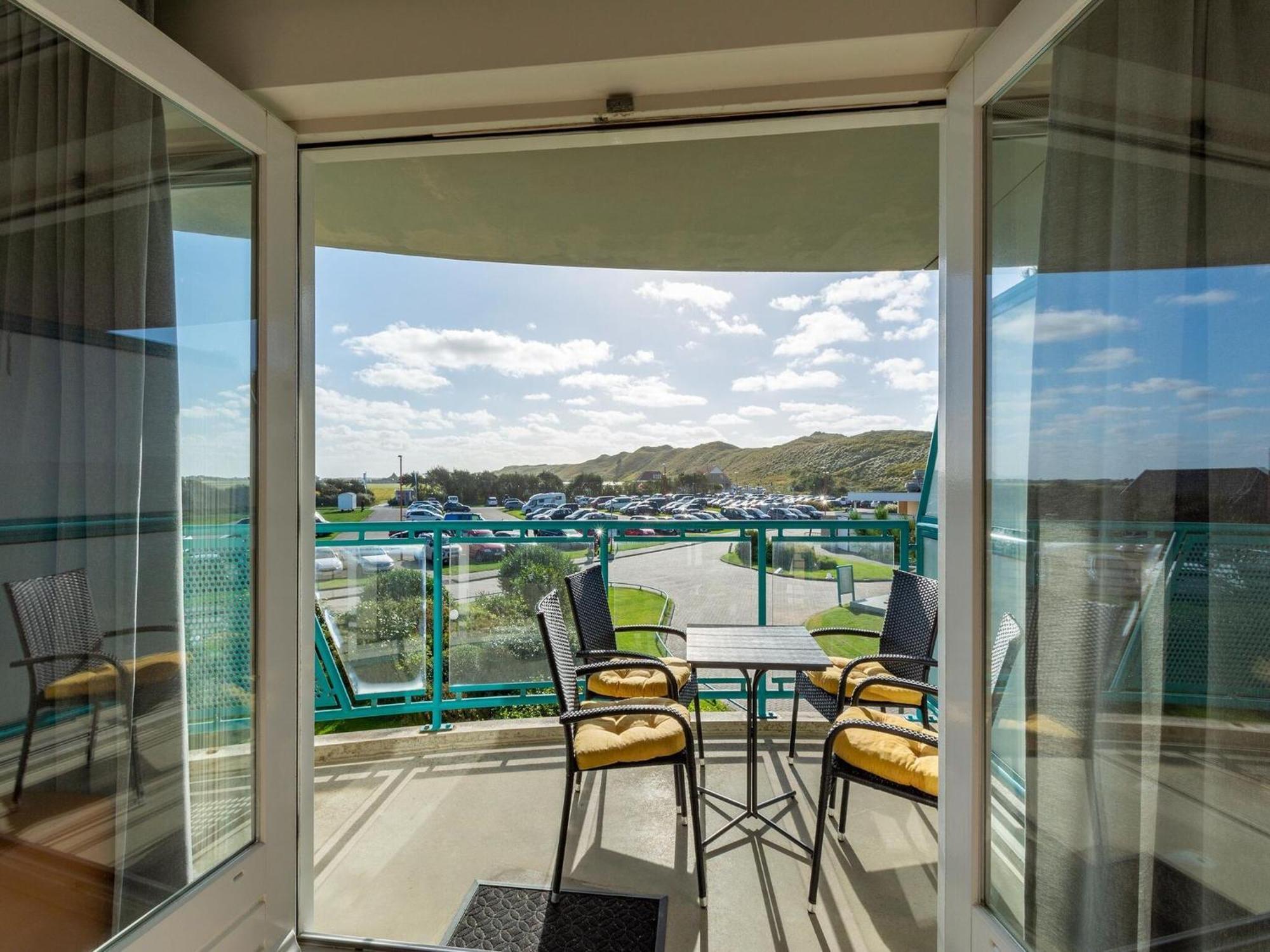 An Apartment That Is Attractively Furnished Julianadorp Eksteriør bilde
