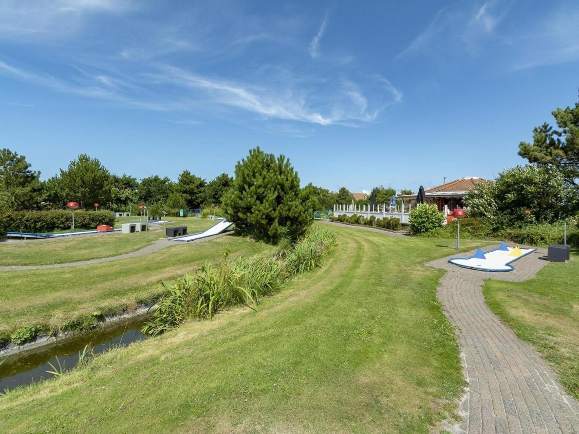 An Apartment That Is Attractively Furnished Julianadorp Eksteriør bilde